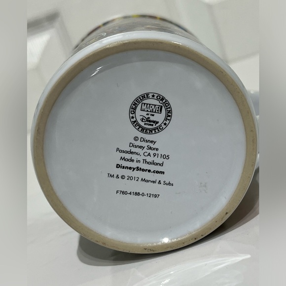 Marvel Disney Store / Comic Book Cover Mug - Picture 5 of 8